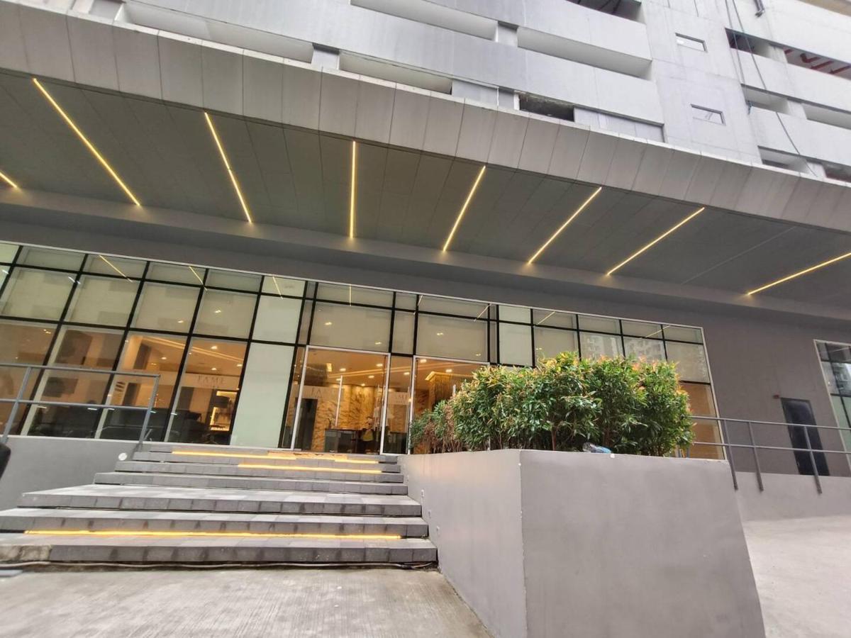 Penthouse Studio At Fame Residence 41St Floor, Shangrila-Megamall Manila Exterior photo